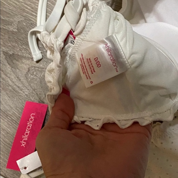 Bikini - Picture 5 of 5